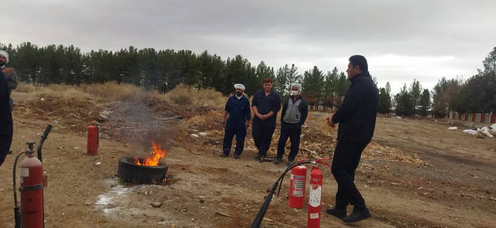 برگزاری کارگاه آموزش اطفا حریق در کارخانه وتاک