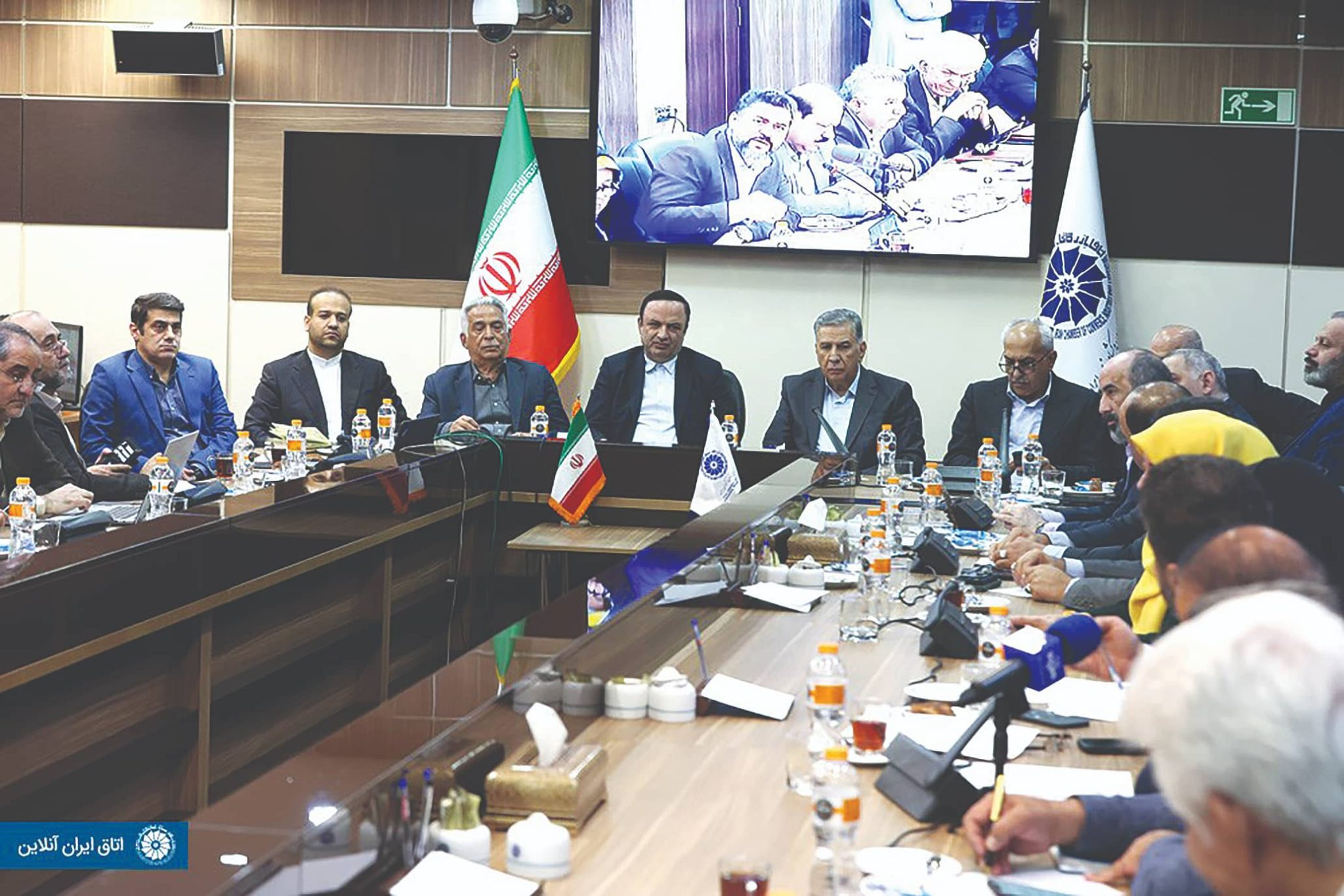 Joint Meeting of the Board of Directors of the Iranian Chamber of Commerce and CEOs of Free and Spec